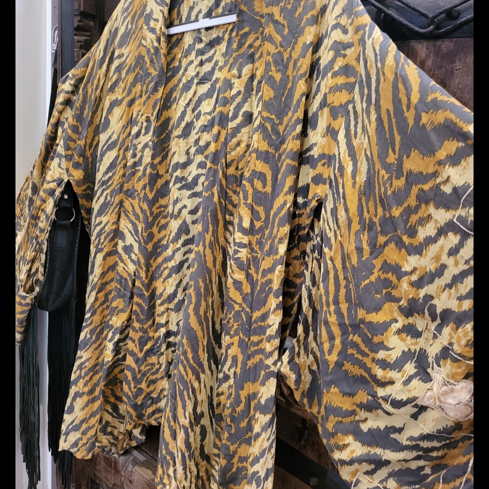 Spell Vintage Super Rare Caspian Tiger Kinono - Picture 10 of 10